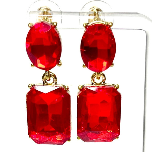 NEW Earrings Ruby Red Faceted Glass Pierced Dangle Drop Trendy Trend Jewelry M04 - Picture 2 of 4